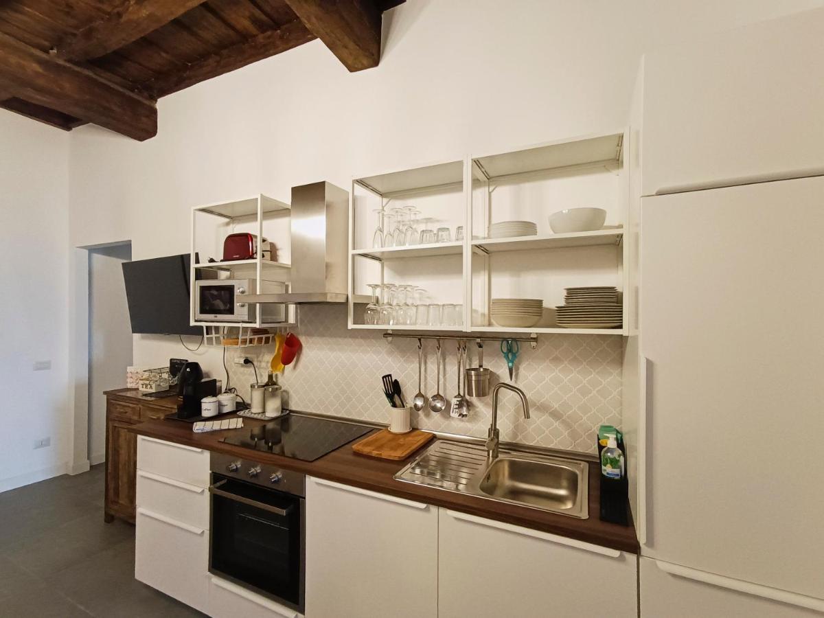 La Tua Casa A Viadelcorso Lägenhet Rom Exteriör bild