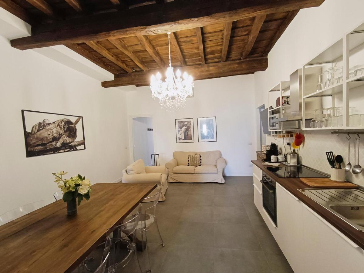La Tua Casa A Viadelcorso Lägenhet Rom Exteriör bild