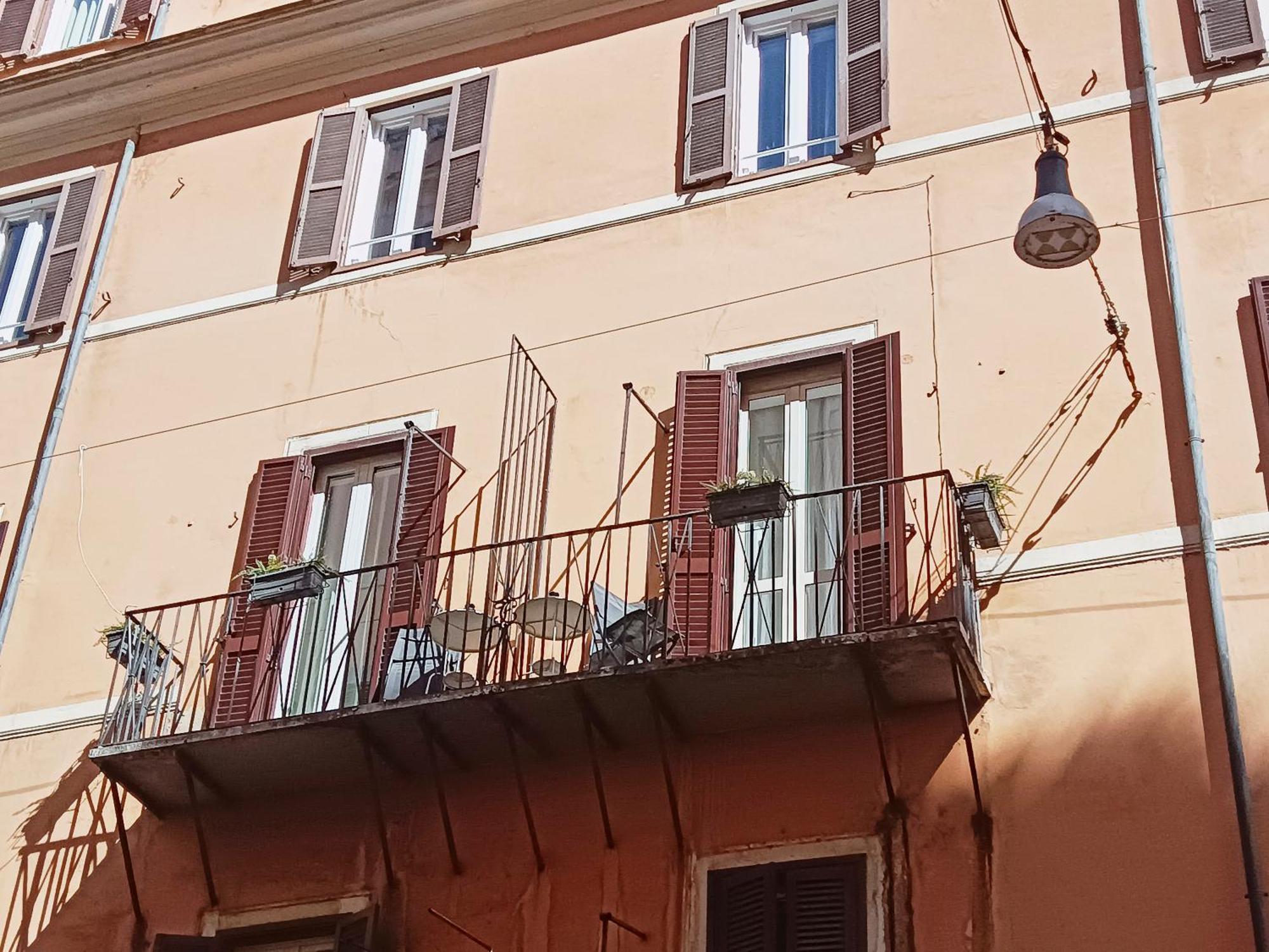 La Tua Casa A Viadelcorso Lägenhet Rom Exteriör bild