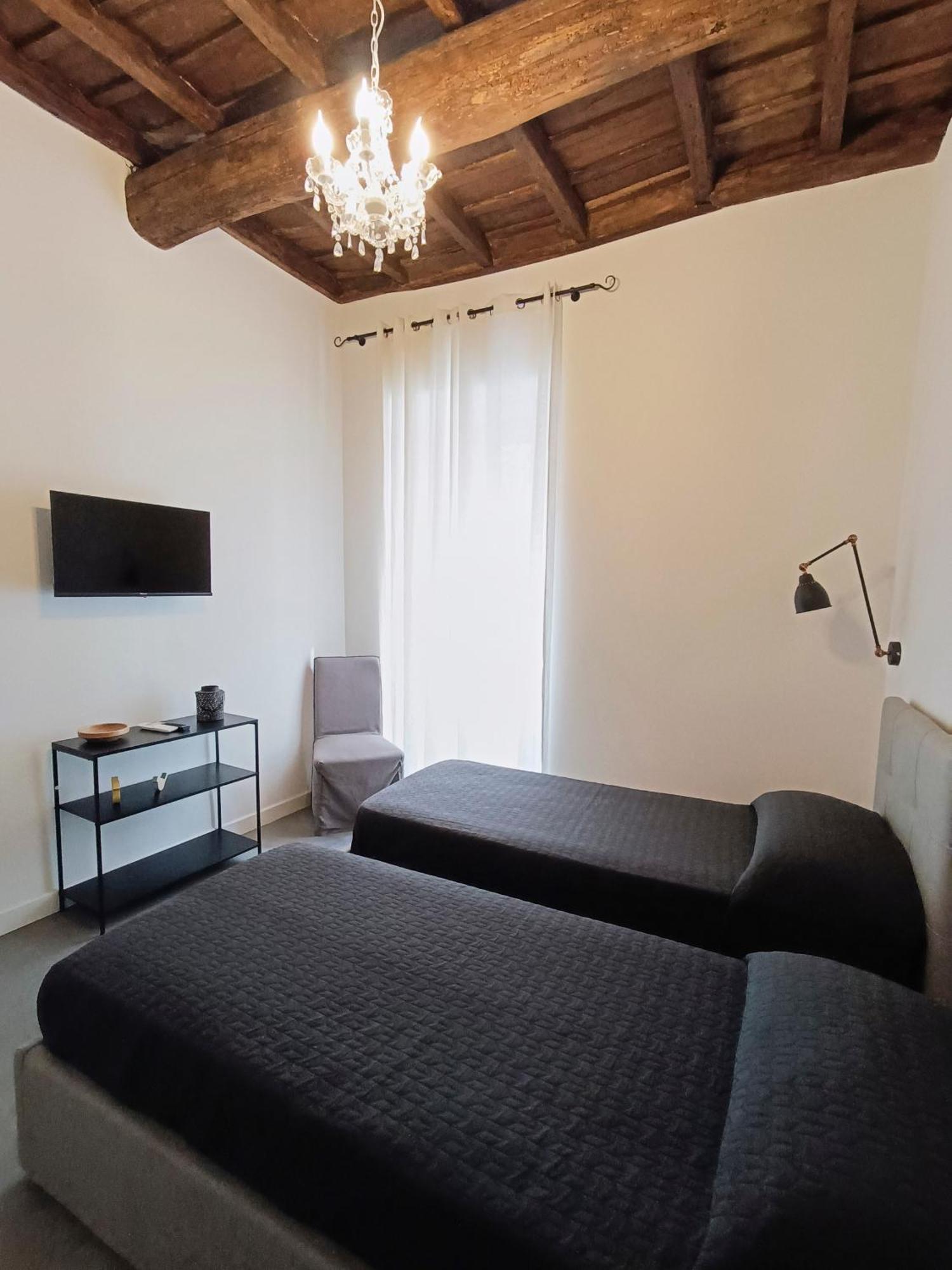 La Tua Casa A Viadelcorso Lägenhet Rom Exteriör bild