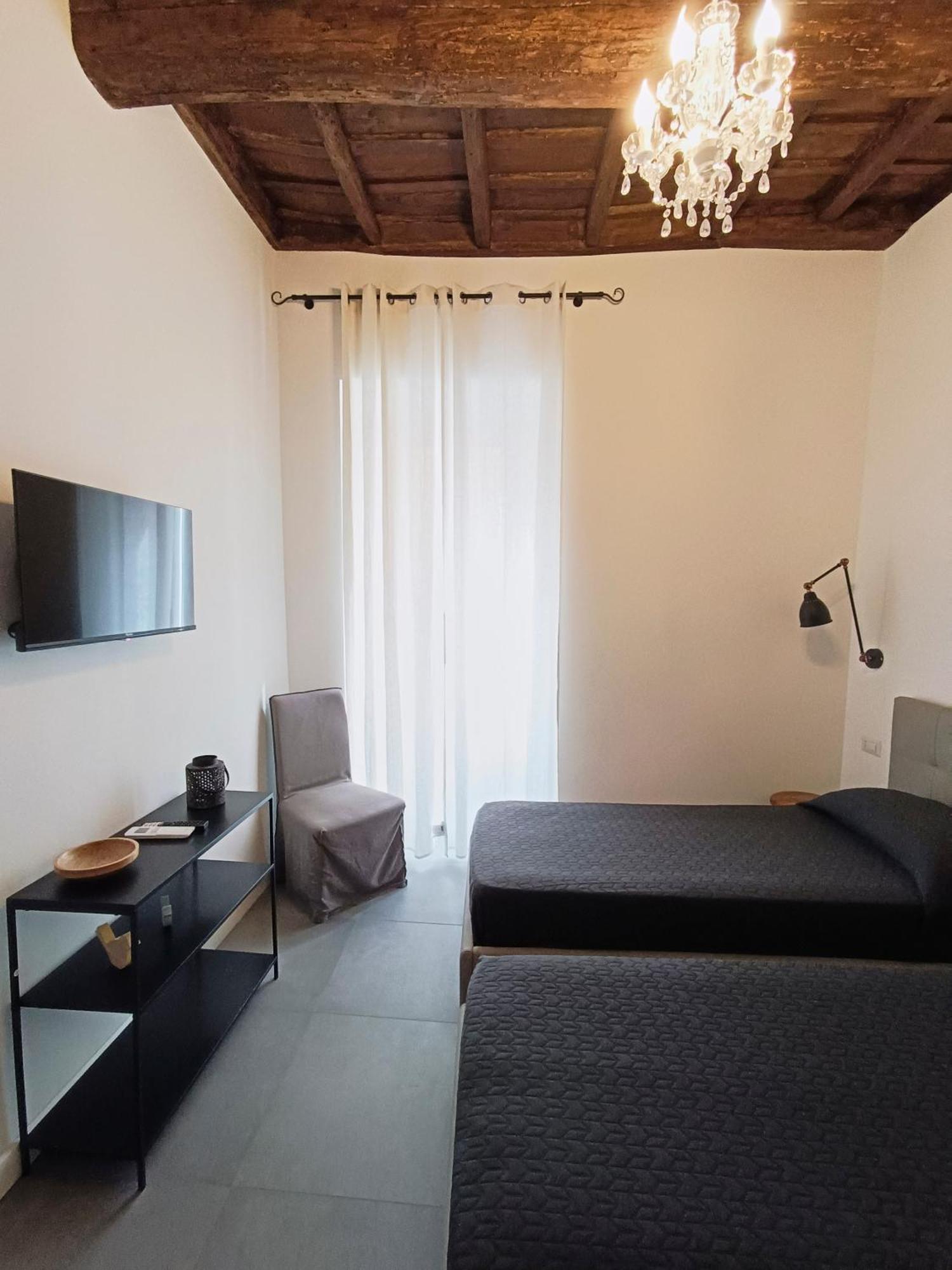 La Tua Casa A Viadelcorso Lägenhet Rom Exteriör bild
