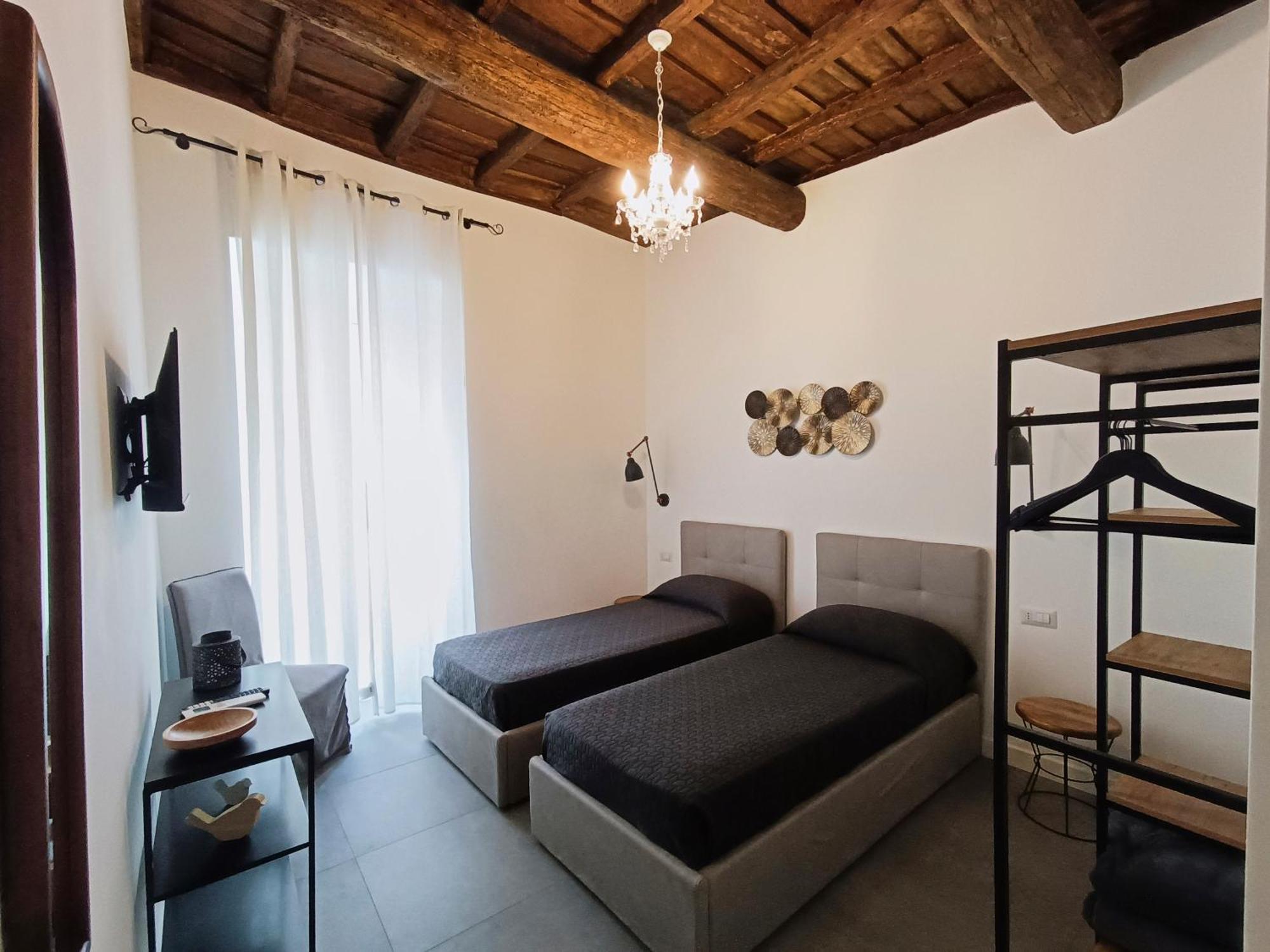 La Tua Casa A Viadelcorso Lägenhet Rom Exteriör bild