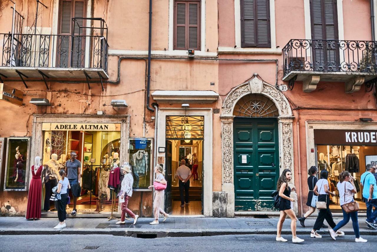 La Tua Casa A Viadelcorso Lägenhet Rom Exteriör bild